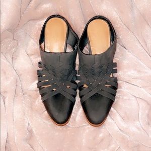 Weekend sale Heeled mules